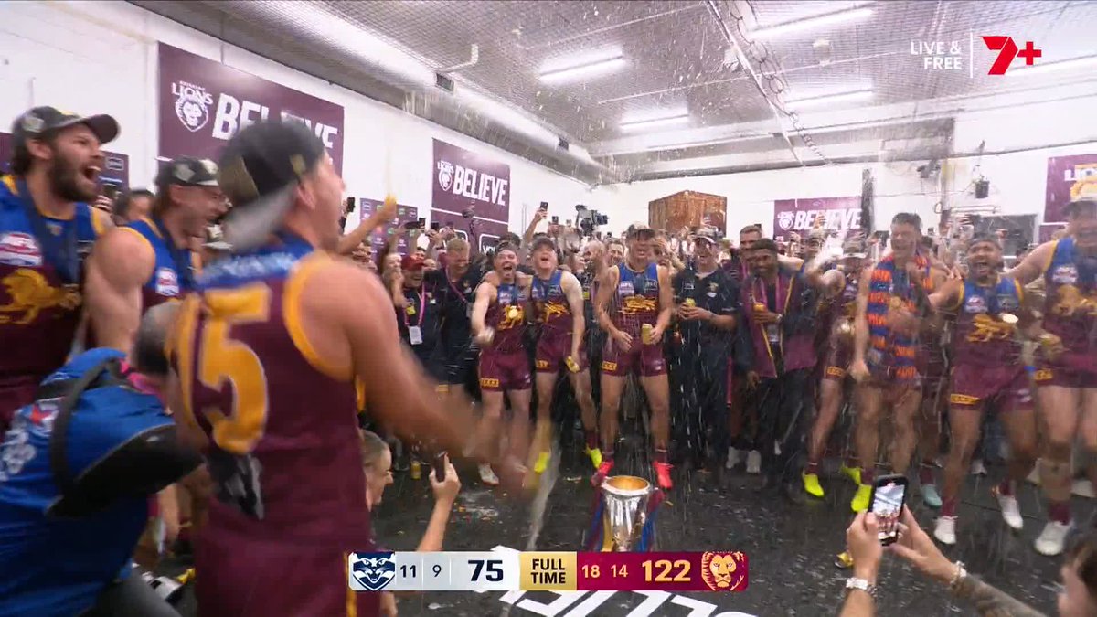 🎶 We are the pride of Brisbane town 🎶 It's a LOUD song #AFLGF