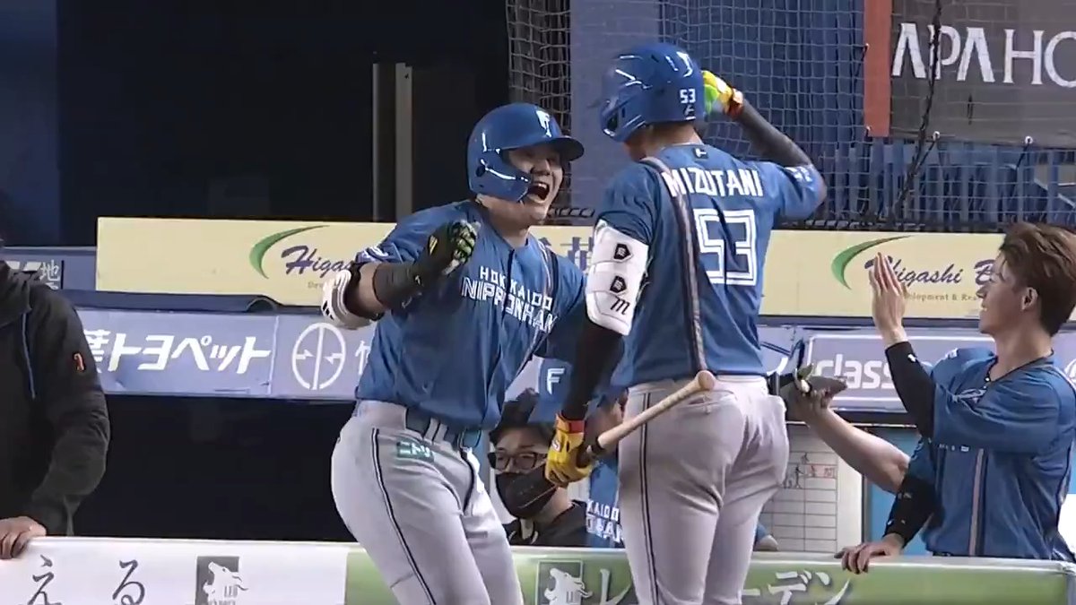 右中間に突き刺した🚀💥 北海道日本ハム 清宮幸太郎 選手の第12号先制ソロホームラン🔥💪 👇ライブ配信はこちら