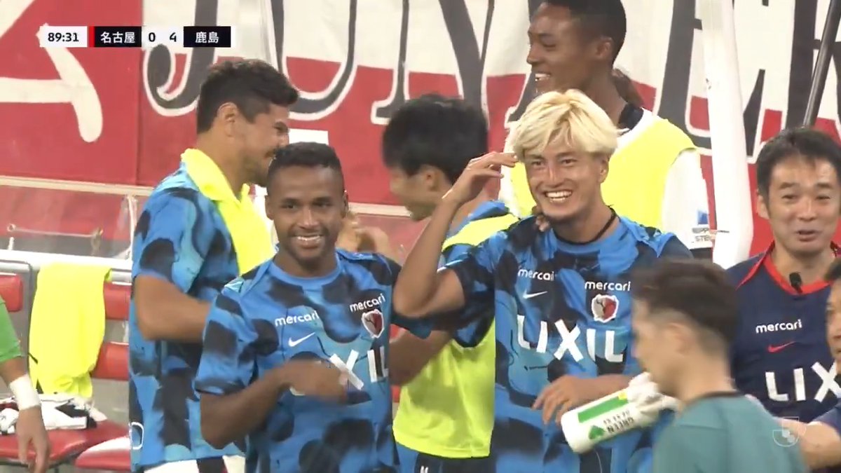 鹿島ベンチも驚きの表情😳 18歳・徳田誉が弾丸シュートを突き刺す！ 🎦 ゴール動画 🏆 明治安田Ｊ１リーグ 第32節 🆚 名古屋vs鹿島 🔢 0-4 ⌚️ 90分 ⚽️ 徳田 誉（鹿島） #Ｊリーグ