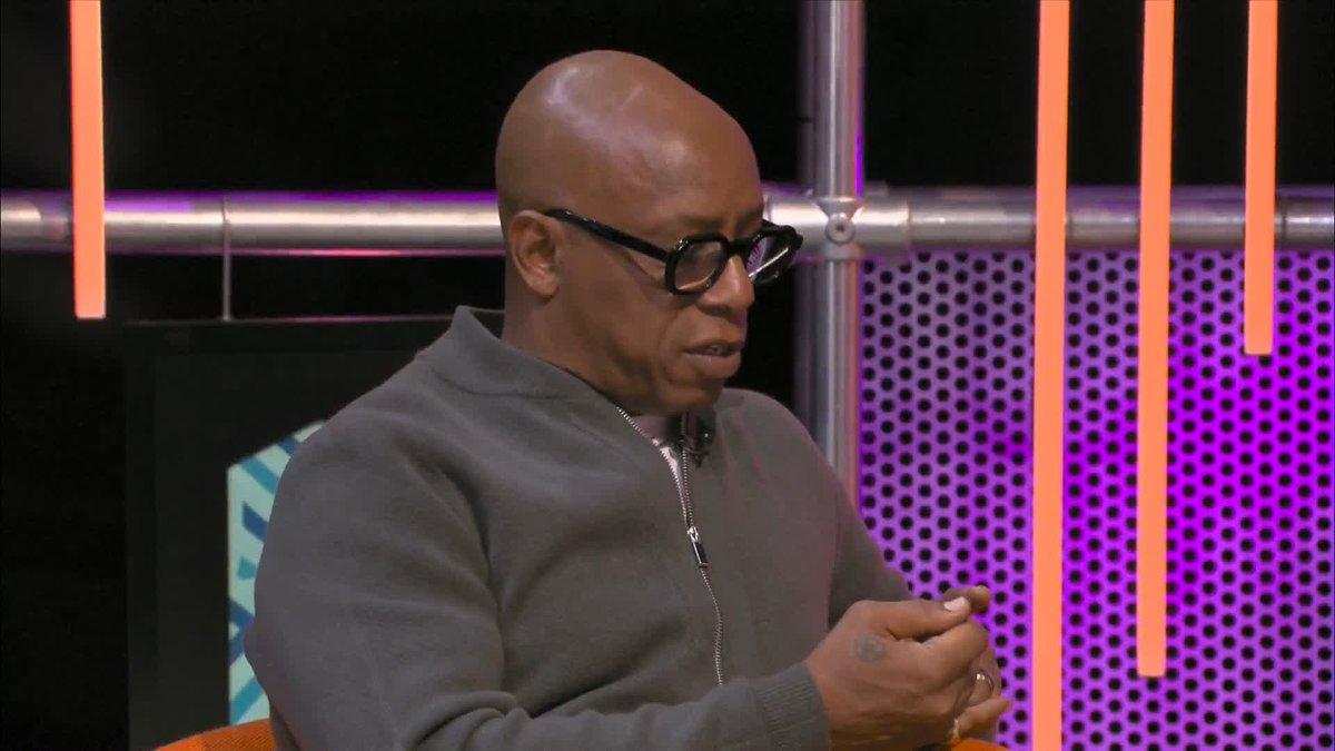 "That's what I'm disappointed with at the minute" Ian Wright says Arsenal needs to be doing a lot more in midfield 🔊