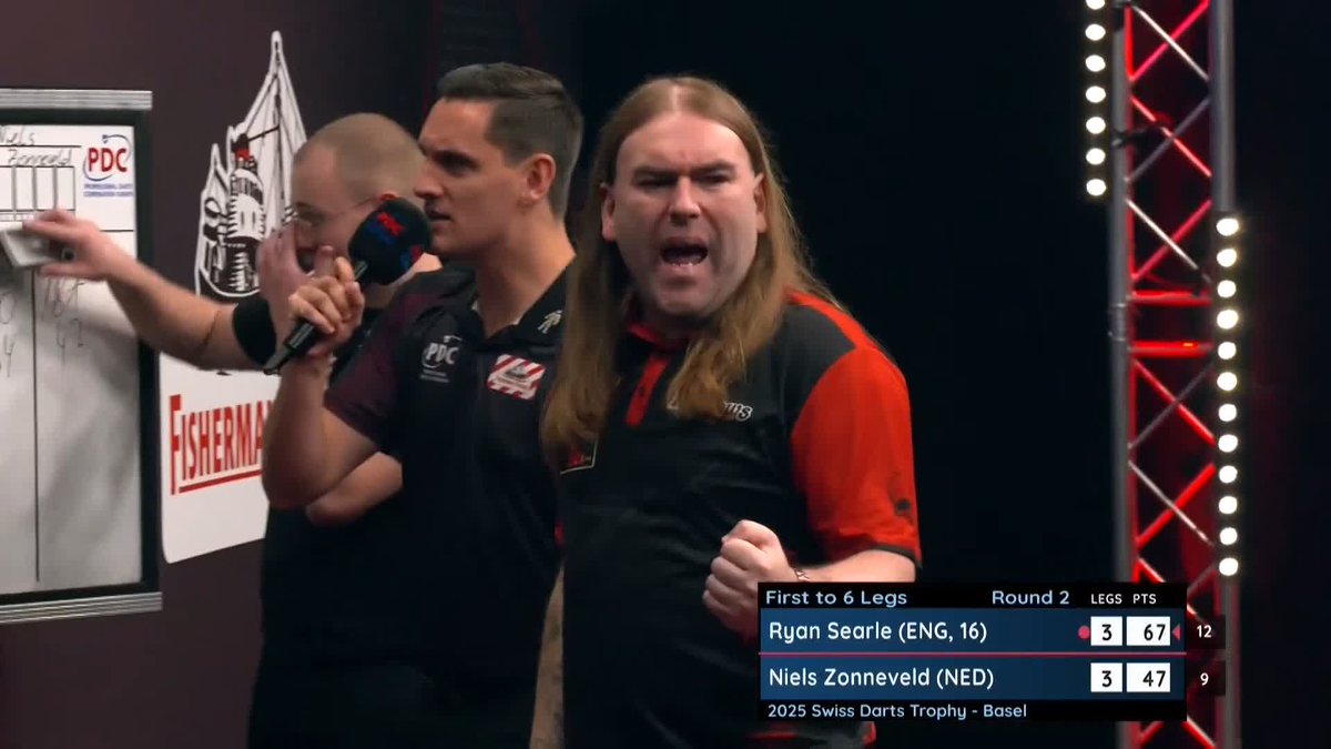 SUBLIME FROM SEARLE! What a game this is! Niels Zonneveld is averaging 110 here, but he finds himself 4-3 down as Ryan Searle produces a sensational 136 checkout to lead! 📺 #ET13 | R2