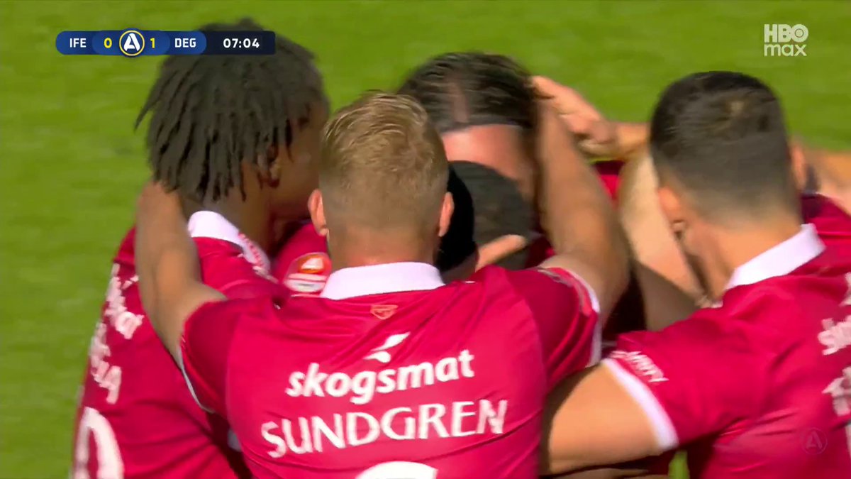 Smack! Dijan Vukojevic (gör han någonsin fula mål?) ger Degerfors ledningen mot Elfsborg 🎯 📲 Se matchen på HBO Max