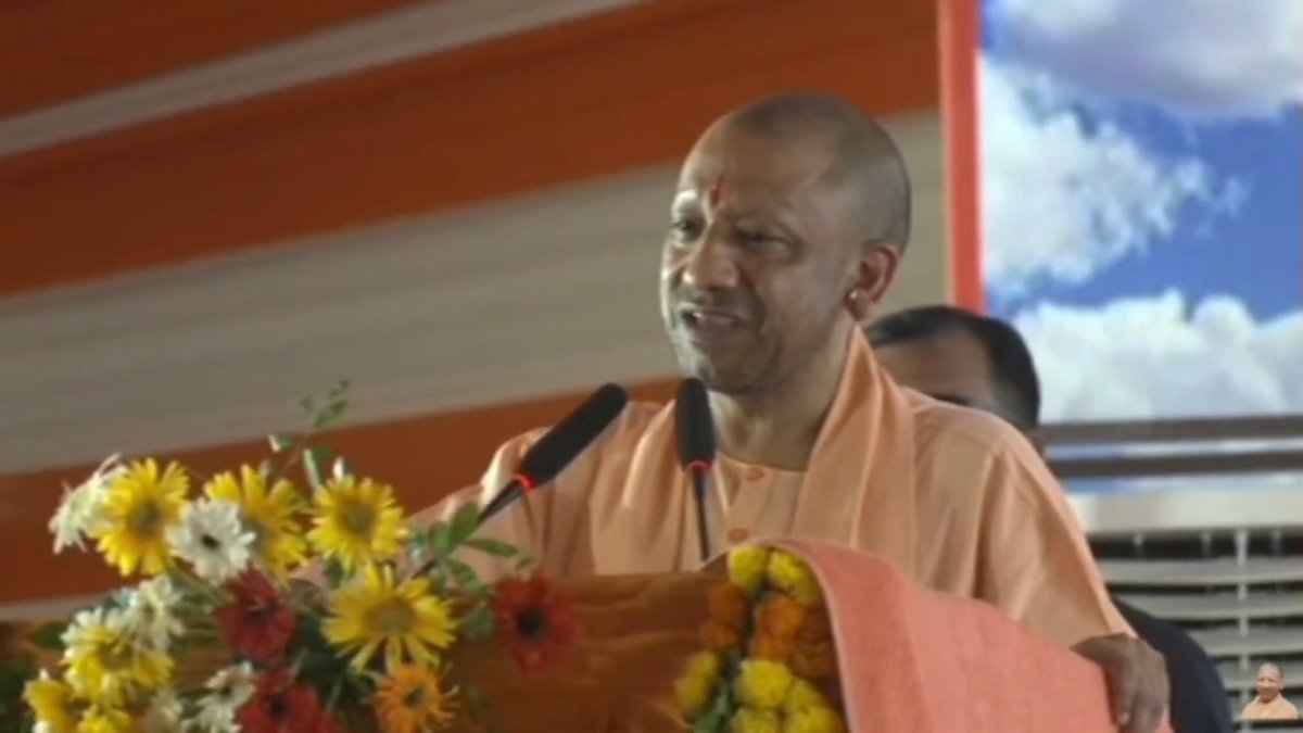 पर्व और त्योहार को शानदार तरीके से, सरकार की गाइडलाइन के अनुसार उत्साह के साथ आयोजित करें। जोश होना चाहिए, लेकिन जोश में होश भी होना चाहिए...