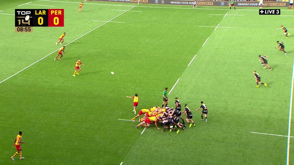 1ère titularisation = 1er essai pour Granell 🤩 Perpignan surprend La Rochelle en ouvrant le score avec le premier essai du match 🙌 USAP #SRUSAP