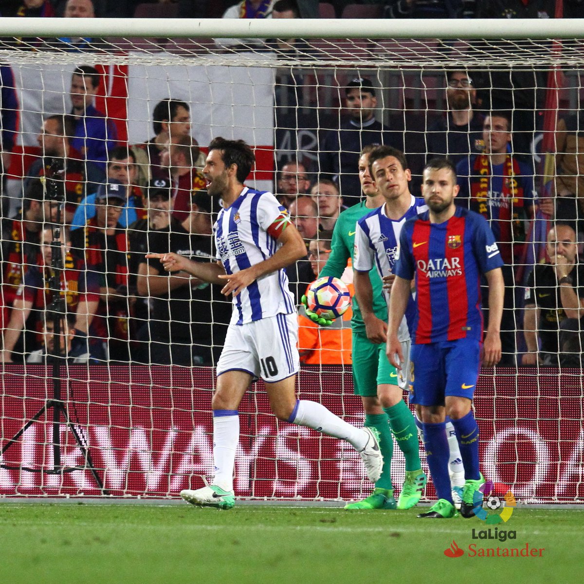 ✨ De primeras. #BarçaRealSociedad