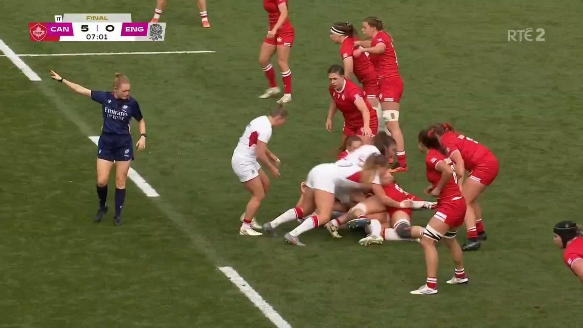 'Another worldy from Kildunne' - England go ahead after a stunning try from star winger Ellie Kildunne #RTERugby #RTESport Watch live 📺: Follow updates: