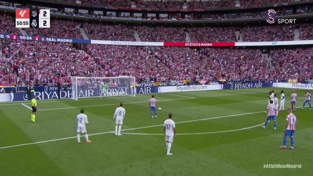 Julian Alvarez, penaltıdan attı Atleti skoru 3-2 yaptı.