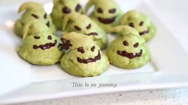 My new obsession…meringue puffs, but make them Oogie Boogie