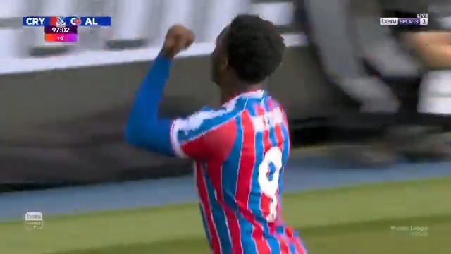 🚨🚨🚨🚨🚨🚨🚨🚨🚨 ياله من مقطع!!!!!!! هدف الفوز لصالح كريستال بالاس ضد ليفربول في آخر دقيقة وصخب الجمهور وجنون عصام الشوالي! 😱♥️