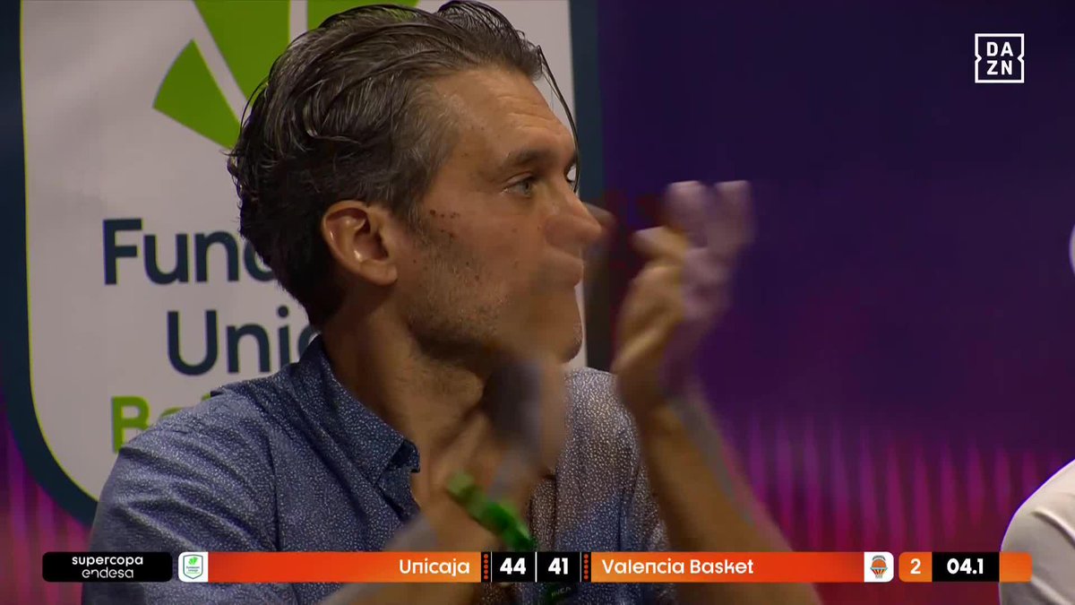 🤪 Pues... Podemos decir que la #SupercopaEndesa tiene un GOYA ahora mismo, ¿no? ¡Qué MARAVILLA tener a salva reina disfrutando y vibrando con su UnicajaCB!