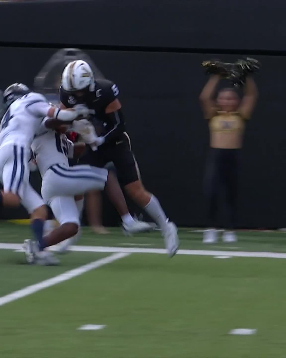 Refused to be tackled 💪