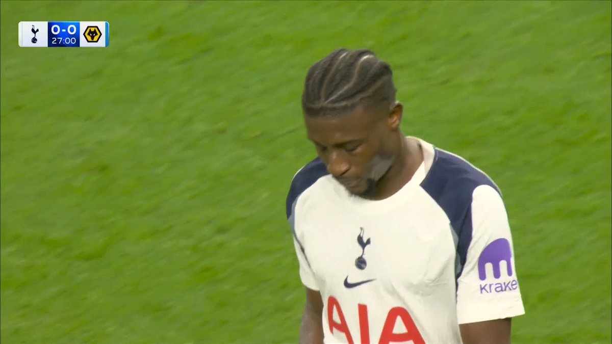 Shoulda, woulda, Kudus! Mohammed Kudus finishes sublimely but the offside flag rules it out ❌