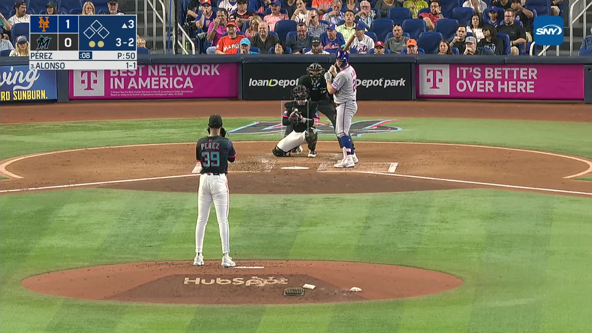 PETE ALONSO WITH A SOLO HOME RUN FOR HIS 38TH OF THE YEAR!