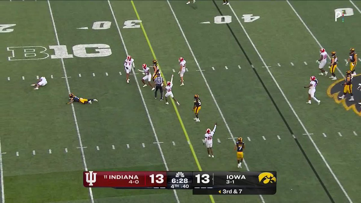 INTERCEPTED BY LOUIS MOORE ‼️ Indiana Football ball. 📺: Peacock