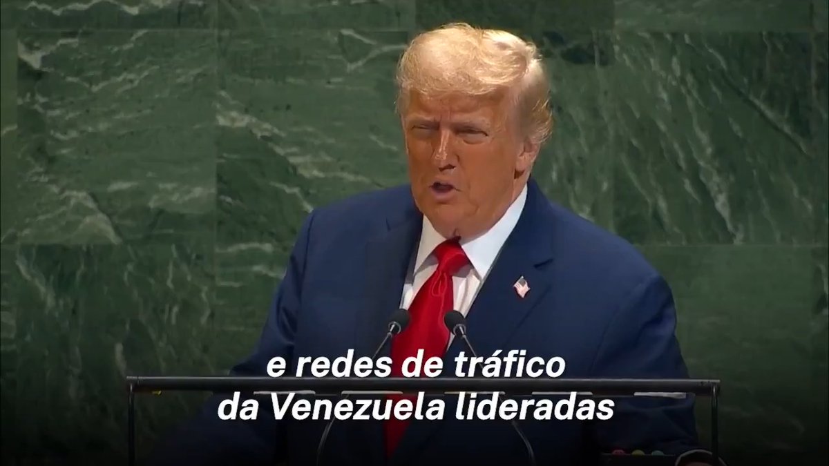 .President Donald J. Trump Trump: Começamos a usar o poder supremo das Forças Armadas dos EUA a fim de destruir terroristas e redes de tráfico da Venezuela lideradas por Nicolás Maduro. A cada bandido terrorista que contrabandeia drogas venenosas para os EUA: Vamos exterminá-los da face da Terra.