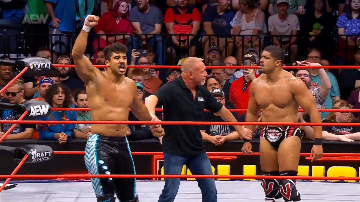 THE ACCLAIMED WIN THEIR RETURN MATCH. After Jerry Lynn convinced them to not leave each other, Max/Anthony actually beat Swirl... BUT STILL REFUSED TO SCISSOR EACH OTHER.