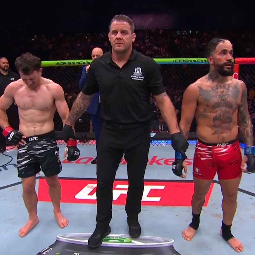 Back to winning ways 👏 Jack Jenkins earns the UD victory at #UFCPerth! [ LIVE NOW on the ESPN app ]