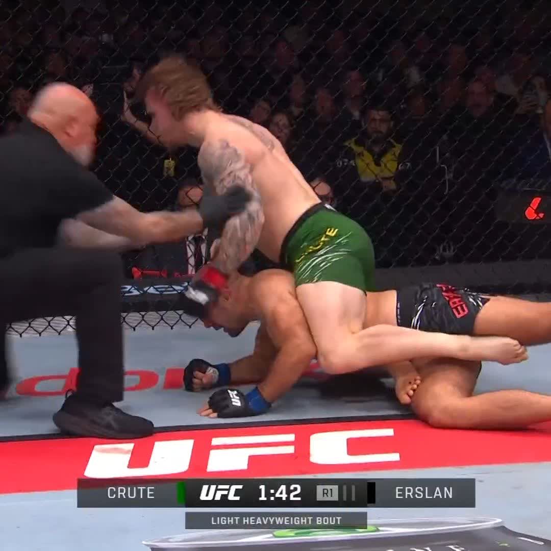 He didn't need much time in there ⏰ Jimmy Crute earns the first round submission in his home country! [ #UFCPerth | LIVE NOW on the ESPN app ]