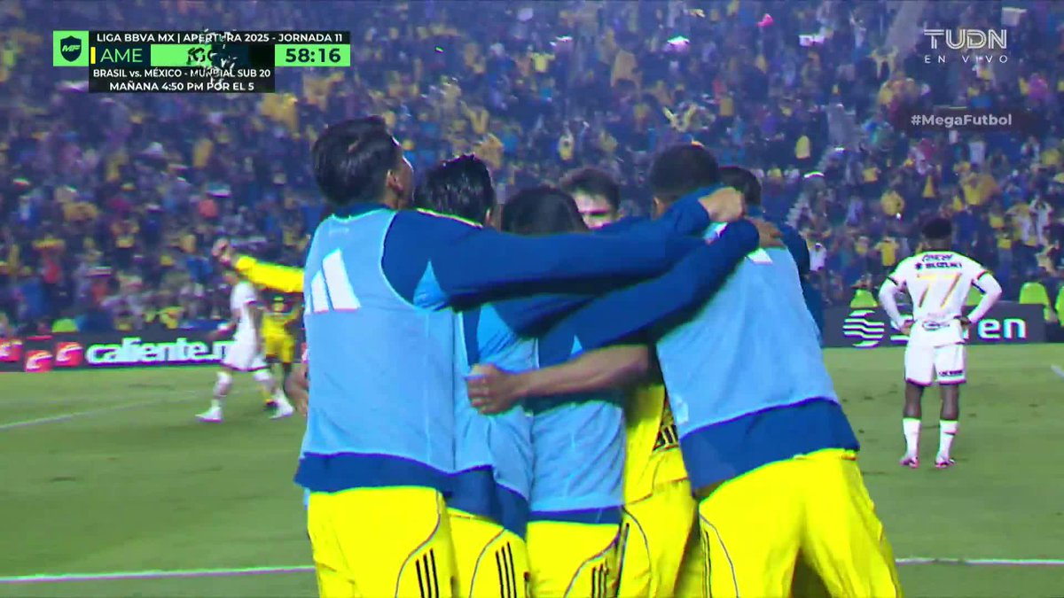 🔥 ¡GOLAZO! Zúñiga le da la vuelta al marcador y pone al América arriba 🦅⚽ #MegaFutbol