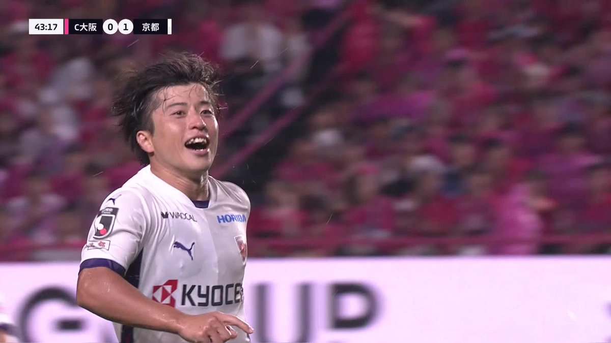 完璧にデザインされたCK✨️ 🎦 ゴール動画 🏆 明治安田Ｊ１リーグ 第32節 🆚 Ｃ大阪vs京都 🔢 0-1 ⌚️ 44分 ⚽️ 松田 天馬（京都） #Ｊリーグ
