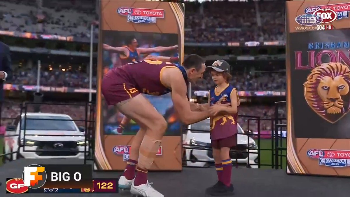 "Oscar McInerney, all year, has been confiding in people that this might be his last season." Tom Morris on the Brisbane ruckman weighing up retirement. #9FootyFurnace | Watch on Nine & 9Now 🖥️
