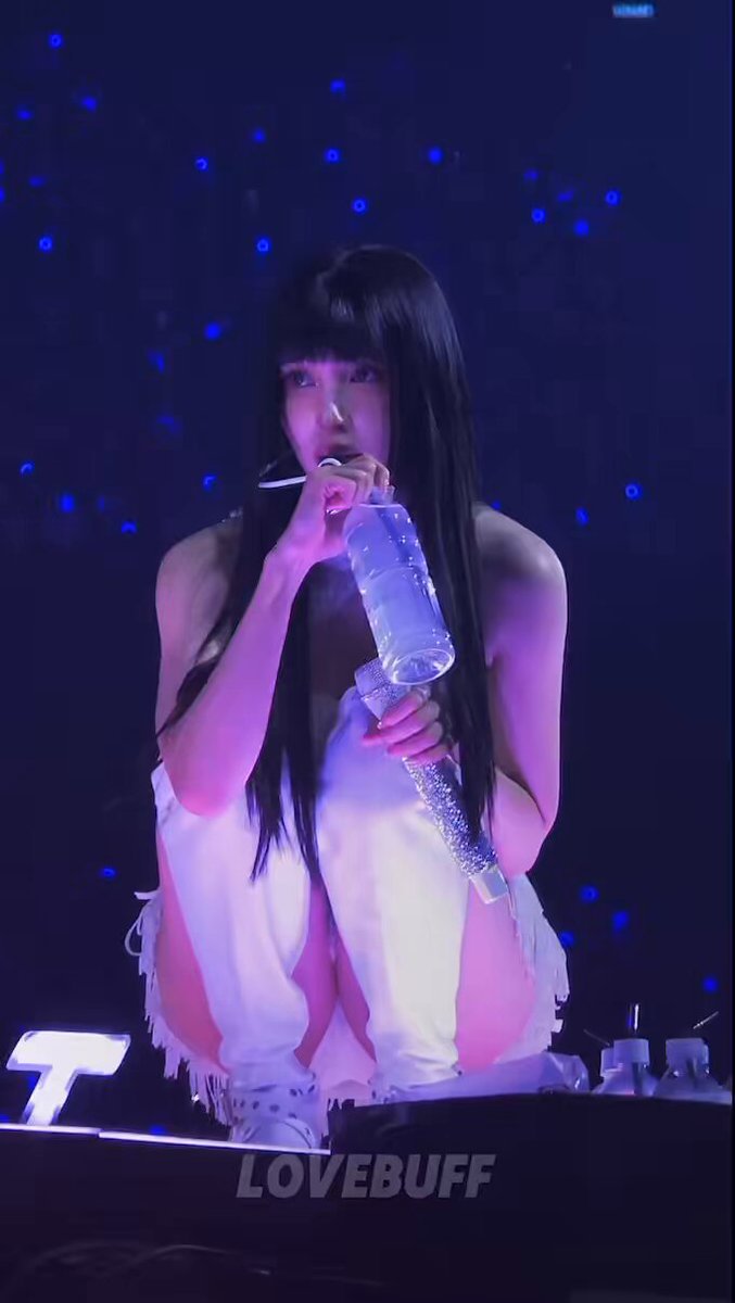 今日の水飲みもかわいいんだが⁉️⁉️⁉️ 🔗