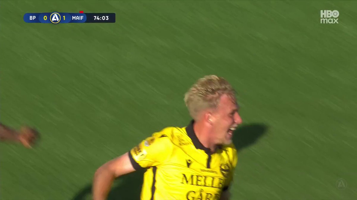 O conto de fadas do Mjällby está perto do final feliz! Mais uma vitória hoje. Faltam cinco jogos, são 11 pontos de vantagem. O time de uma vila de pescadores de 800 habitantes vai ser campeão da Suécia!