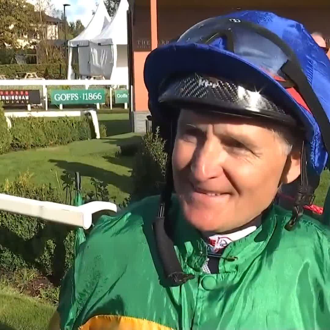 Fantastic. An emotional Niall McCullagh talks to kevinoryan after landing the €600,000 Irish Cesarewitch. The 56-year-old last won the race the guts of 35 years ago! 👏 The Curragh Racecourse
