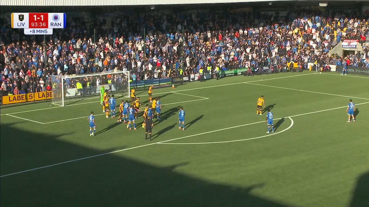 😮 MAX AARONS SCORES IN STOPPAGE TIME! Rangers go 2-1 up against Livingston ⤵️