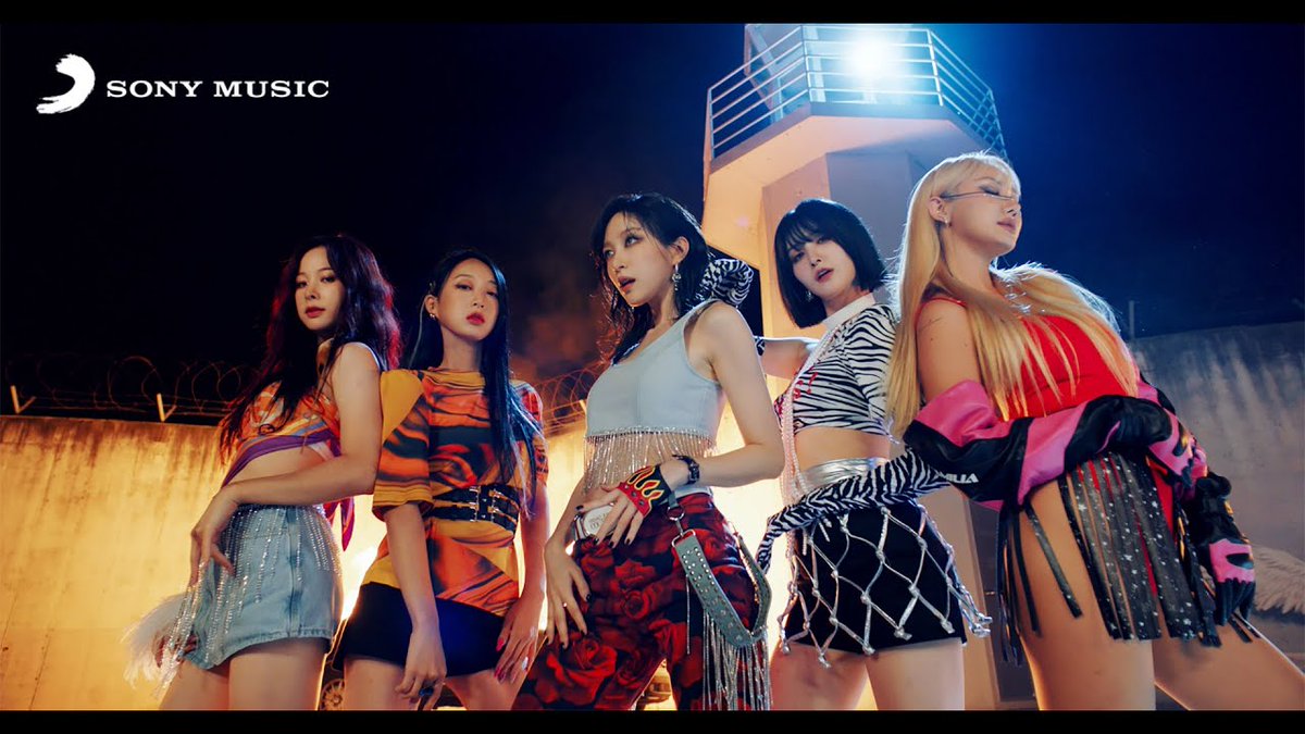 3 years ago today, EXID released their 10th Anniversary Single Album ‘X’ with title track ‘FIRE’