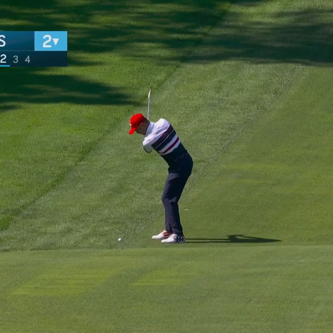 Justin Thomas HOLES OUT FOR EAGLE! 🦅