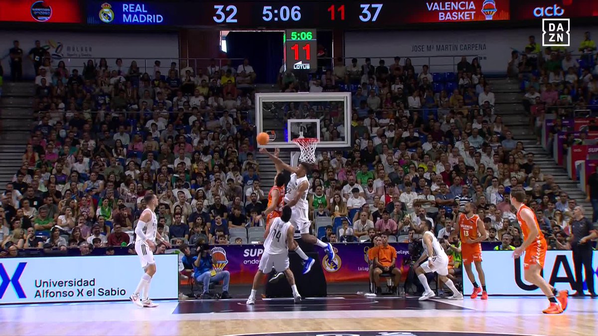A LOS NIÑOS NO LES DICEN QUE VIENE EL COCO, LES DICEN QUE VIENE TAVARES 🔥🔥 Disfruta del partido #SupercopaEndesaxDAZN 🏀