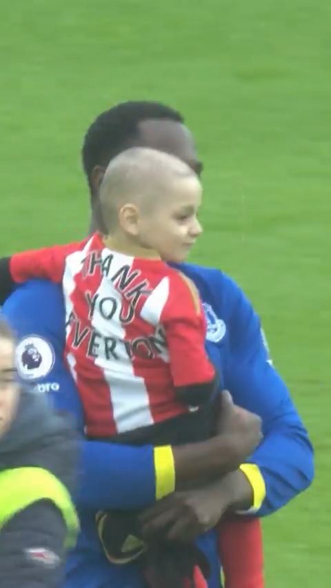 "Cancer has no colours." 💙❤️ At tomorrow night's game, we will mark Childhood Cancer Awareness Month by reaffirming our support for The Bradley Lowery Foundation's campaign. @BradleysFight 🤝