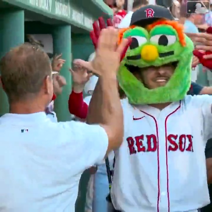 Hammy homer!