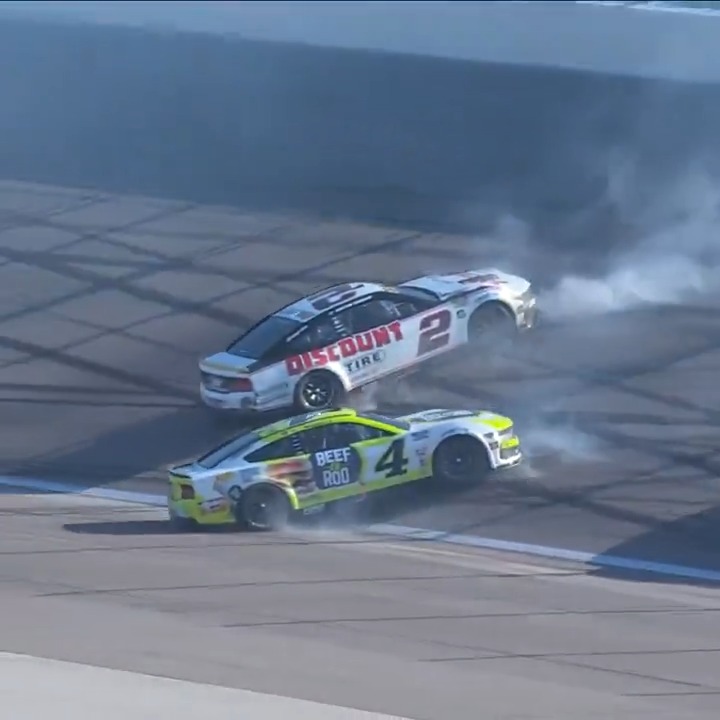 Crash behind the leaders! Joey Logano and Austin Cindric are among those involved in this one! #NASCARPlayoffs