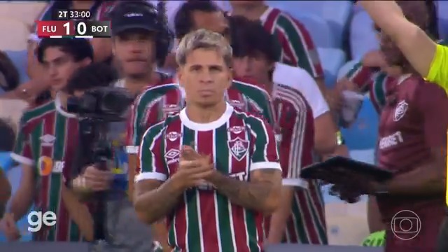 Abucheos a Soteldo en Brasil 🇧🇷🇻🇪 En el Maracaná hubo abucheos cuando Zubeldía mandó a Yeferson Soteldo al campo en la victoria 2-0 de Fluminense ante Botafogo. 11 meses sin anotar goles.