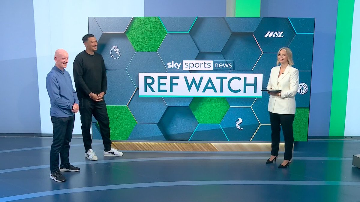 "They have to agree before the match if both teams can use the towel!" "I don't know why the towel was there!" Jay Bothroyd and Dermot Gallagher discuss Riccardo Calafiori's towel antics against Newcastle yesterday ๐