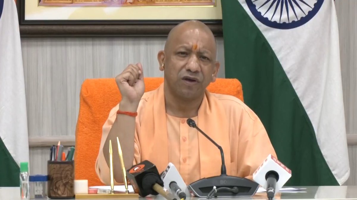 आदरणीय प्रधानमंत्री श्री Narendra Modi जी द्वारा दिए गए 'पंच प्रण' के साथ सभी नगर निकायों को जोड़ने के लिए आपके बीच आया हूं...