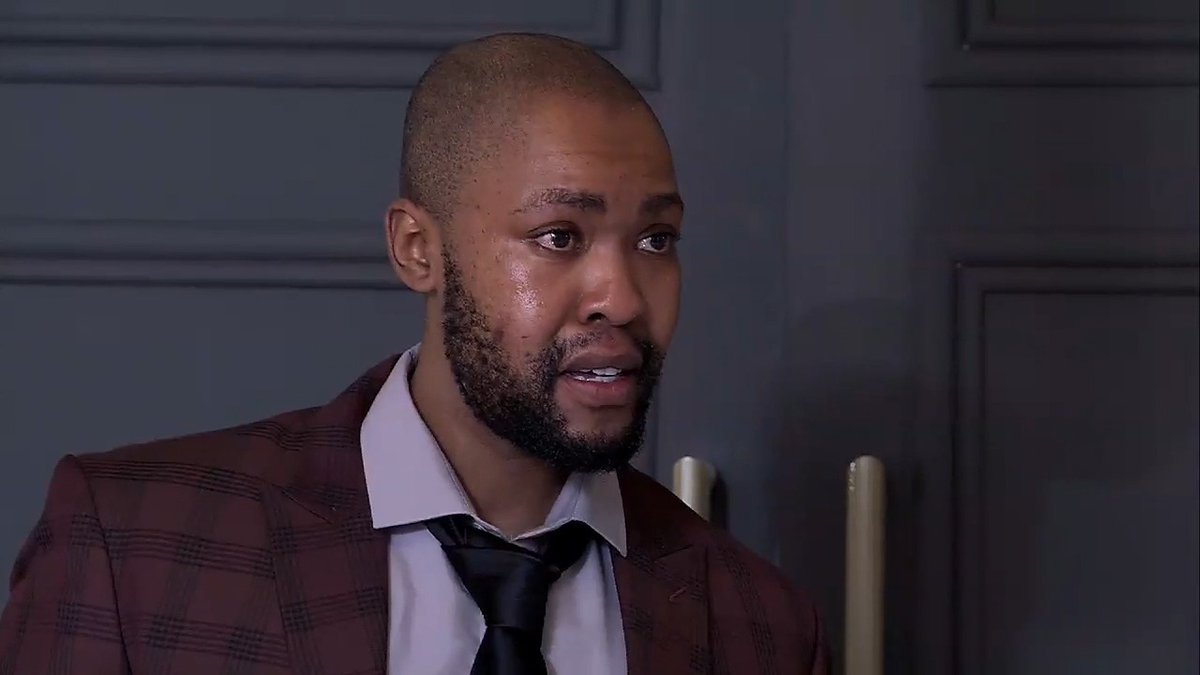 Yoh, Tiro is banned from Bechafela! 😬 He is hurt, I'm cringing cause Dino is coming into play. 🙆🏽‍♀️Maybe he should go to Sammyday’s Supermarket and claim his inheritance? #etvScandal