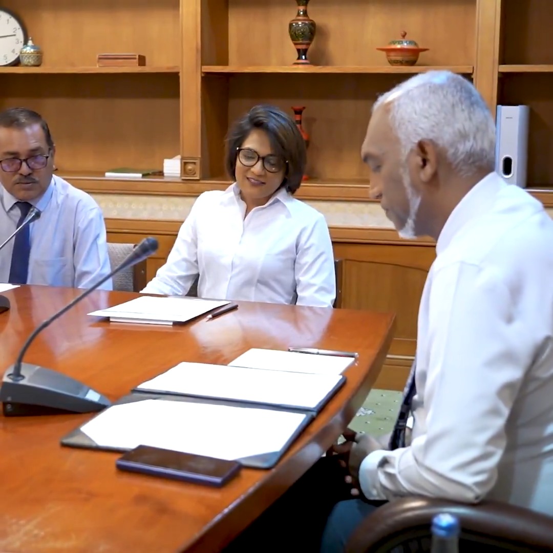 ރައީސުލްޖުމްހޫރިއްޔާ، ކެއުޅުންނާ ބައްދަލުކުރެއްވުން