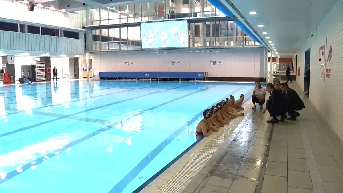El esfuerzo diario en los Centros de Alto Rendimiento convierte el talento en élite. Hoy ha sido un auténtico placer visitar el CAR Sant Cugat y charlar con quienes con su dedicación y constancia llevan al deporte español a las cimas más altas. Sois un orgullo para España.