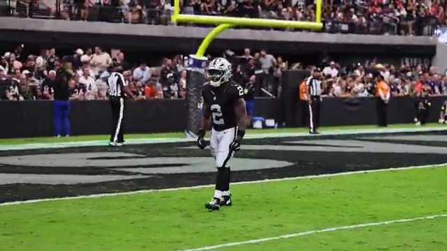 Breaking tackles and breaking out with 155 yards and 3 touchdowns. Ashton Jeanty’s hat trick put the league on notice. 📺 NFL+