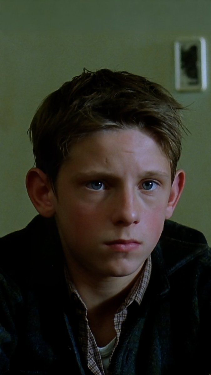 He just wanted to dance in the ballet! ๐ฅบ Film: BILLY ELLIOT (2000)