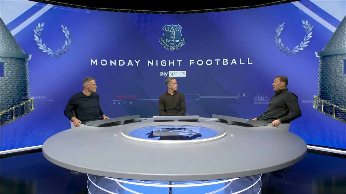 "They're scoring more goals and look like they're going to score more" Duncan Ferguson shares his thoughts on Everton's start to the season and the impact of David Moyes 💪