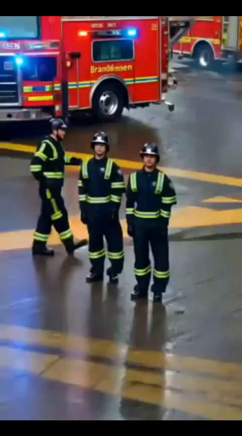 World police dance challenge.💯🔥