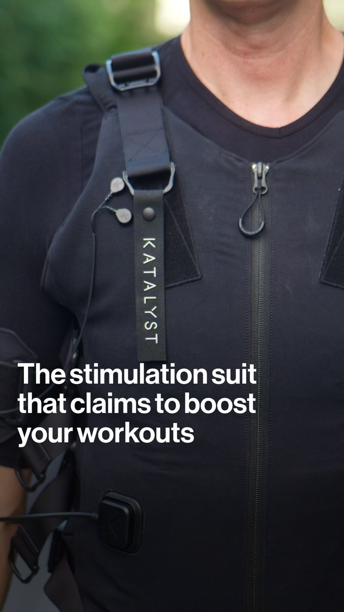 .Chris Rovzar started using an electro muscle stimulation suit to speed up his recovery after a couple of injuries. Here's what he thought of it