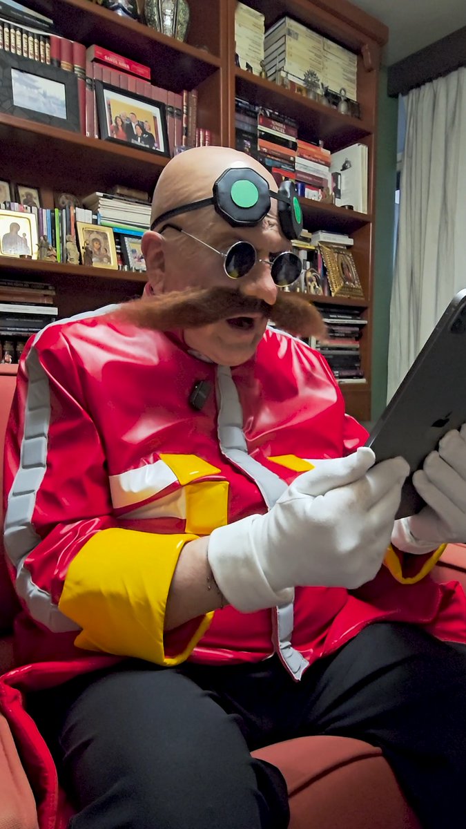 Tic tac, tic tac… ⏰ ¡Yo, el gran Dr. Eggman, he regresado! Después de revisar miles de candidatos, por fin encontré al único que puede ayudarme a construir una máquina más rápida que Sonic. Pongámoslo A Prueba tienes 5 días antes de que mi plan se complete… ¿Podrás detenerme a tiempo?