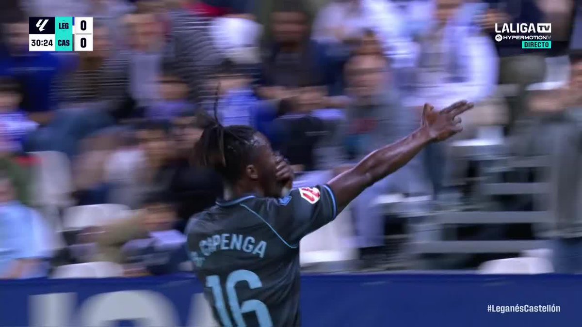 El gol más normal de la hipertensiones y luego el tío haciendo una voltereta, no quiero volver aquí.