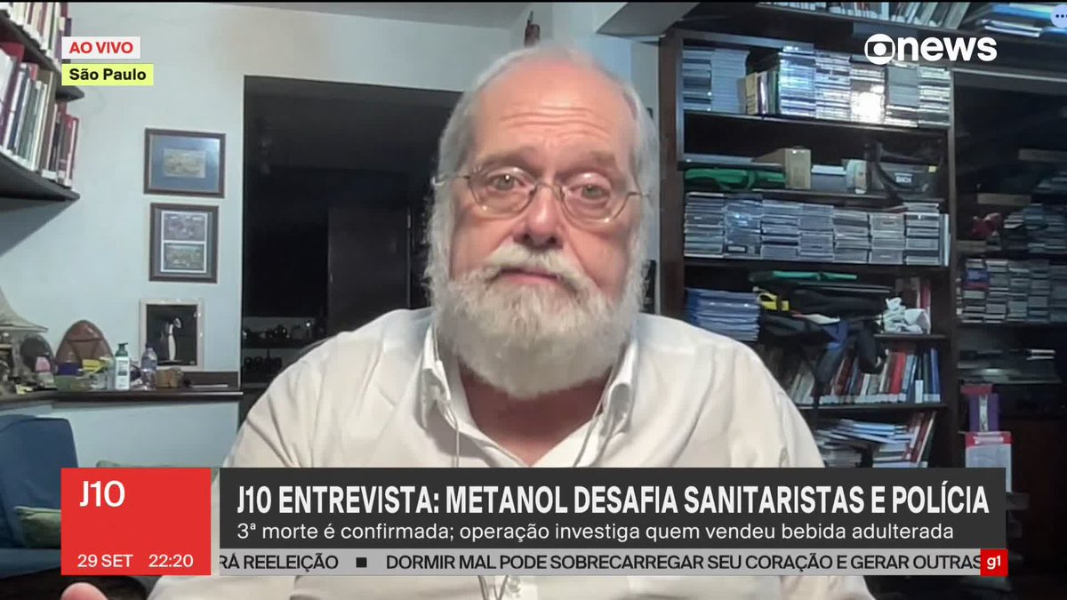 “Eu estou muito impactado com essa notícia, porque não é a primeira vez que isso acontece. (...) O que está acontecendo aqui é que esses donos de bar, que não são botecos, andaram comprando bebida falsificada porque é mais barata. E por que é mais barata? No mínimo, porque não paga imposto, (...) então esses caras estão comprando uma bebida de péssima qualidade sem olhar para o estrago que estão fazendo na sociedade”, diz médico sanitarista Gonzali Vecina, fundador e ex-presidente da Agência Nacional de Vigilância Sanitária (Anvisa). ➡ Assista ao #J10: #GloboNews