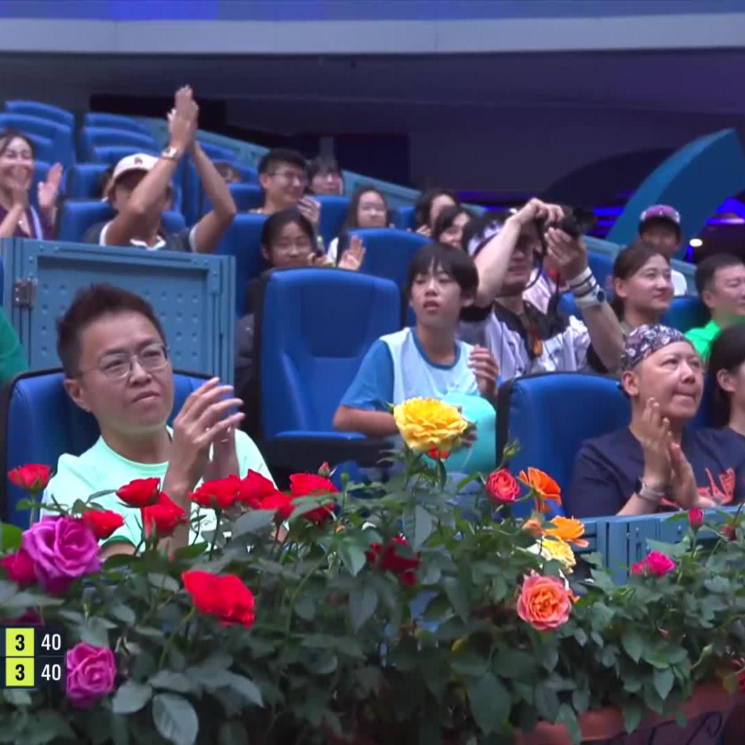ALEX DE MINAUR WINS AN INSANE POINT AGAINST JANNIK SINNER IN BEIJING. Jawdropping level. 🤯🤯🤯🤯🤯